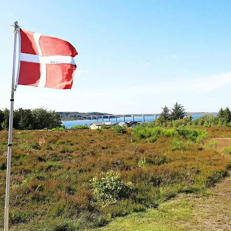 Pleasant Holiday In Jutland Near Sea